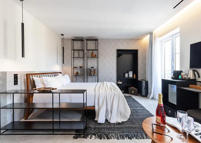 Le Dortoir Boutique Suites
